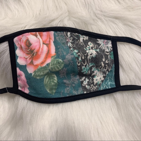 MASK! NEW gray patch floral filter pocket - Picture 1 of 2